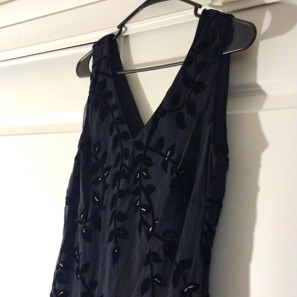 Black Dress - Picture 2 of 5